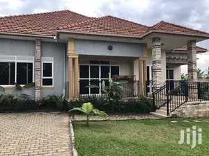 Kira Upper Class Bungalow on Sell