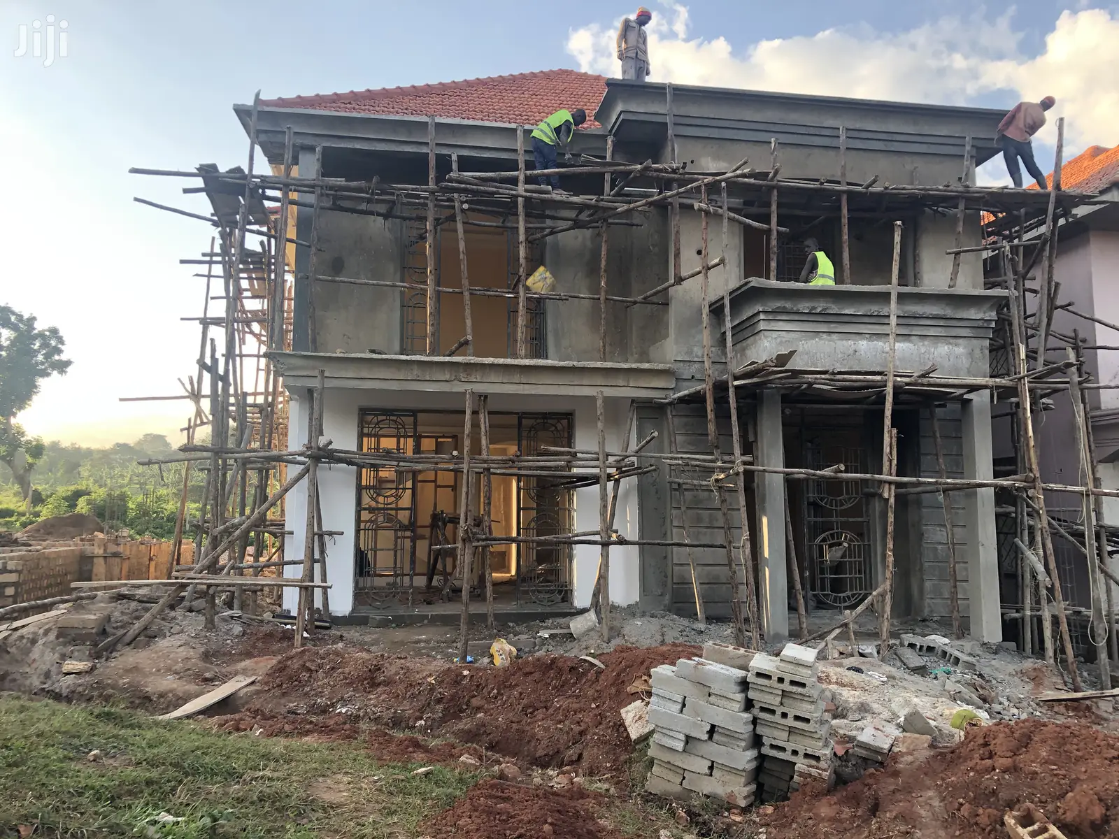 Kira Four Bedroom Storeyed House For Sale
