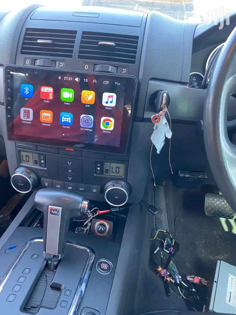VW Touareg Car Radio