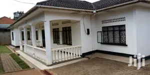 House Is for Rent in Kololo