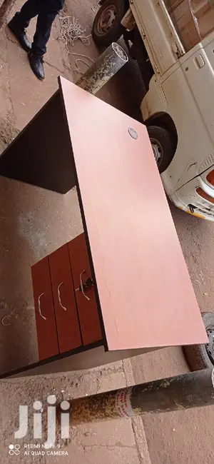 Brand New Single Desk 120cm