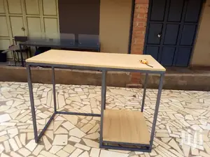 Serving Table