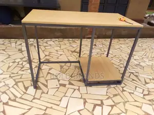 Serving Table