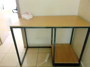 Serving Table