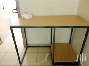 Serving Table