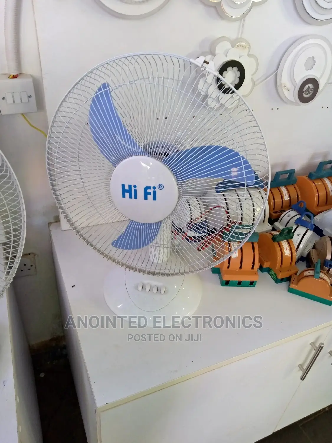 Table Fan Using Soler