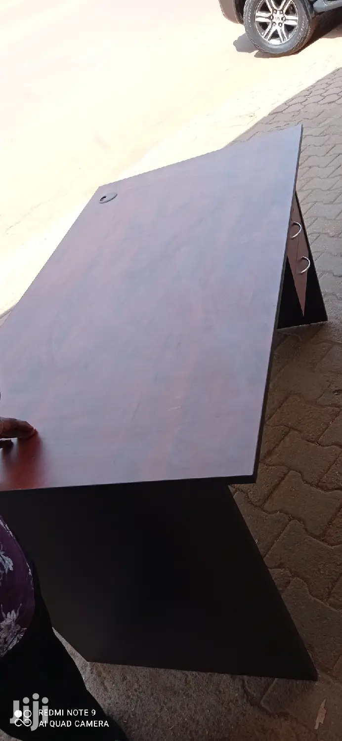 Office Tables 140cm Brand New