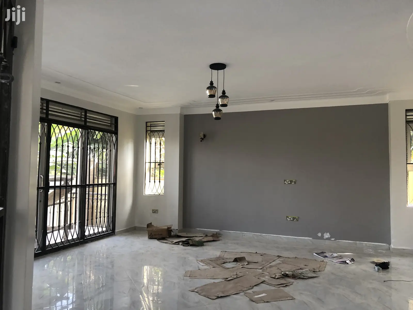 Munyonyo House Facing the Lake on Sell