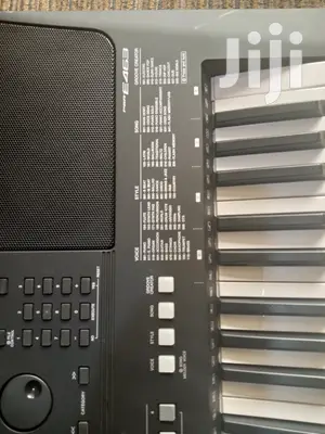Yamaha PSR E 463