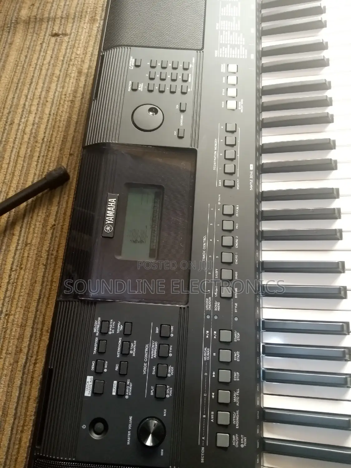 Yamaha PSR E 463