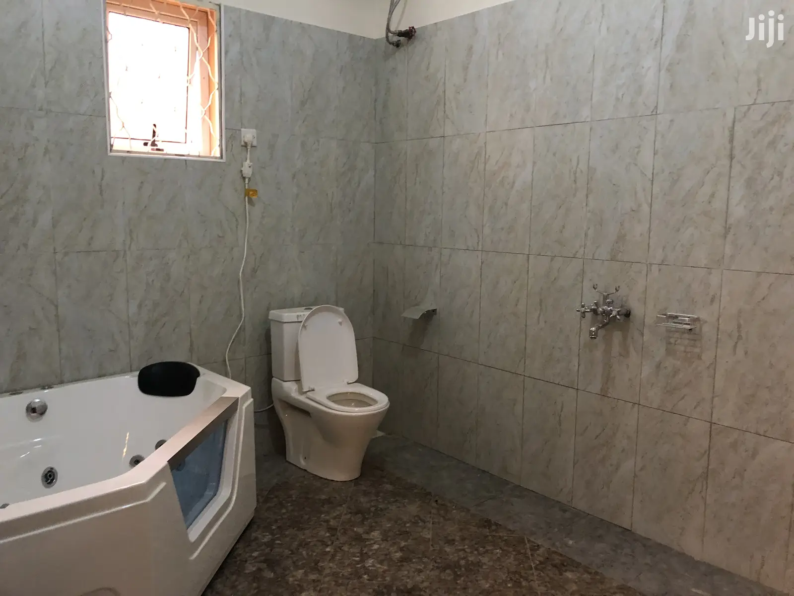 Residence in Kira in Tarmack Area on Sell