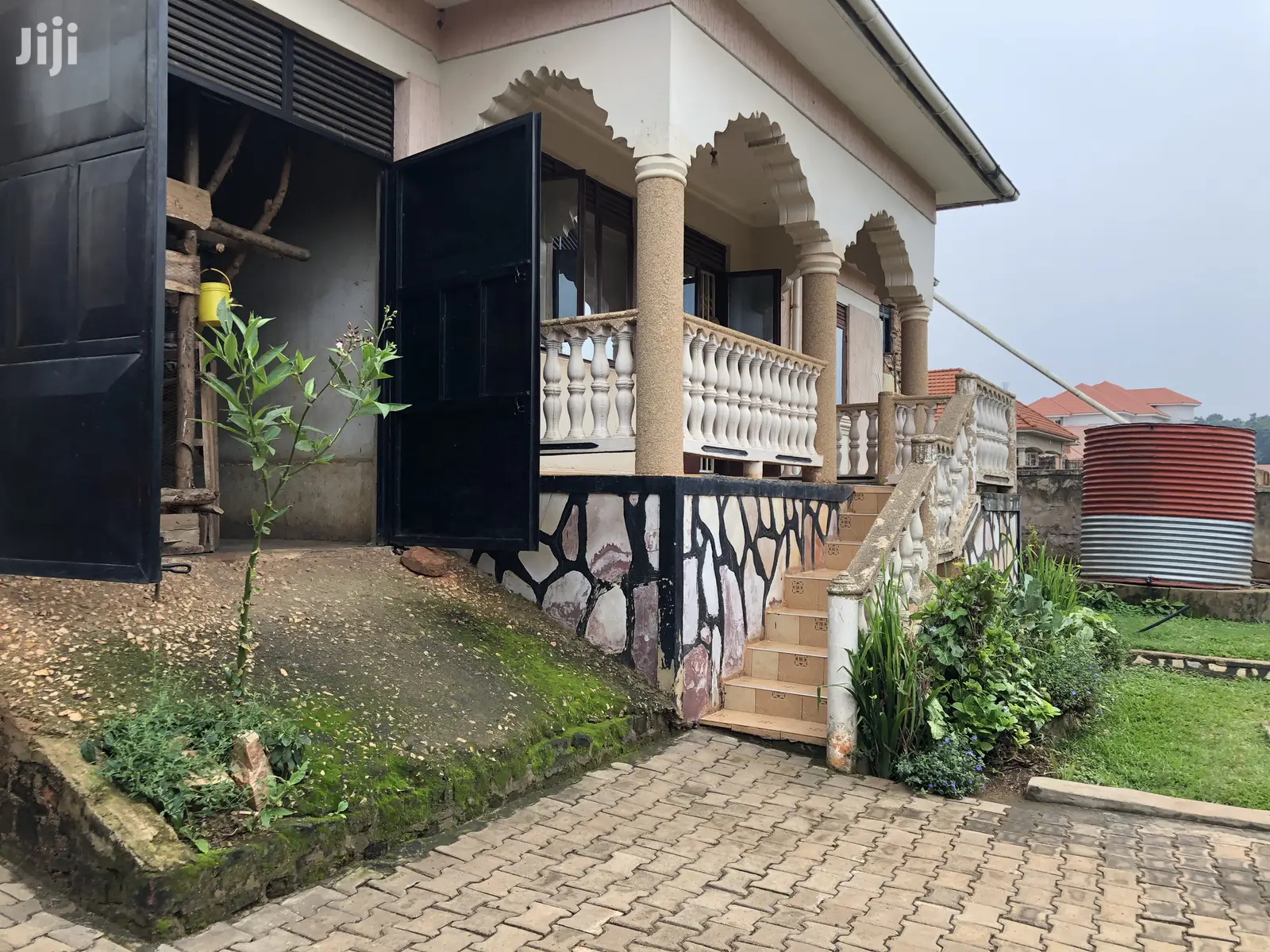 Kira Mamerito Road Tarmac Access Home on Sell
