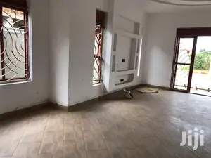 New ,Nakwero Amazing Home on Sell