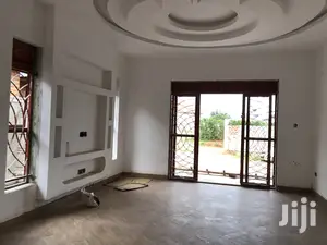 New ,Nakwero Amazing Home on Sell