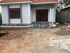 New ,Nakwero Amazing Home on Sell