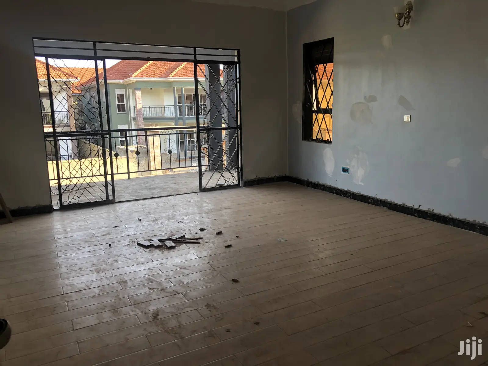Kira Five Bedrooms Final Stage Mansion on Sell