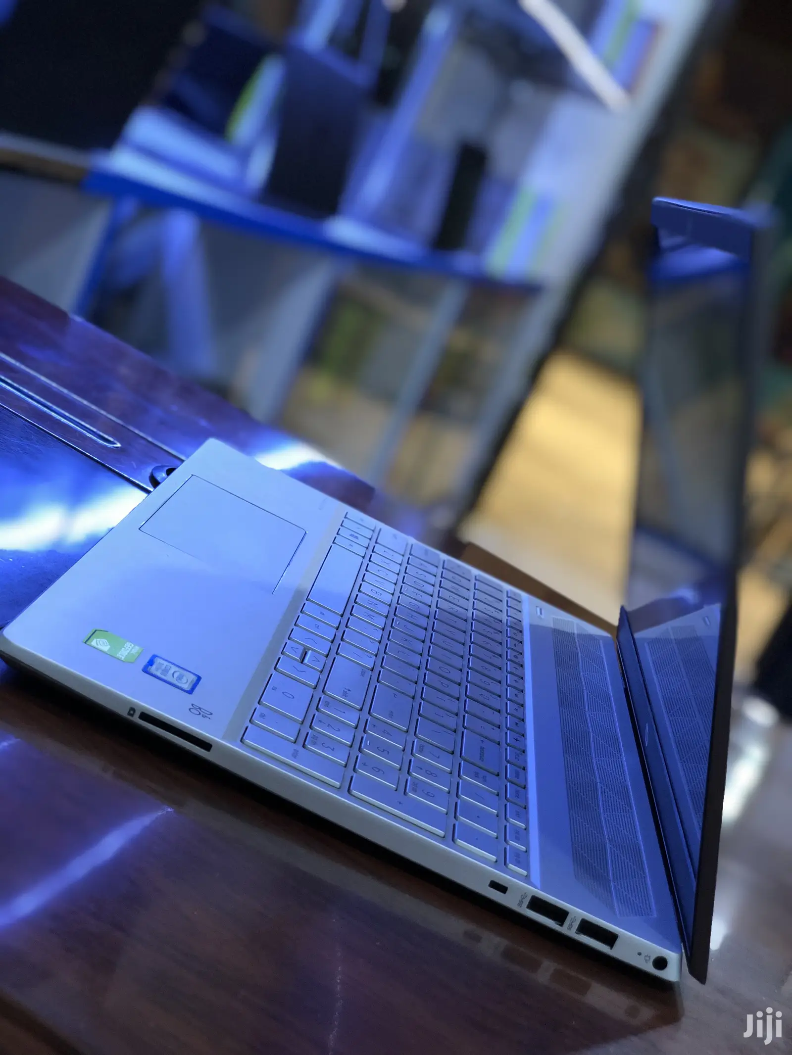 Laptop HP Pavilion 15 8GB Intel Core I5 SSHD (Hybrid) 500GB