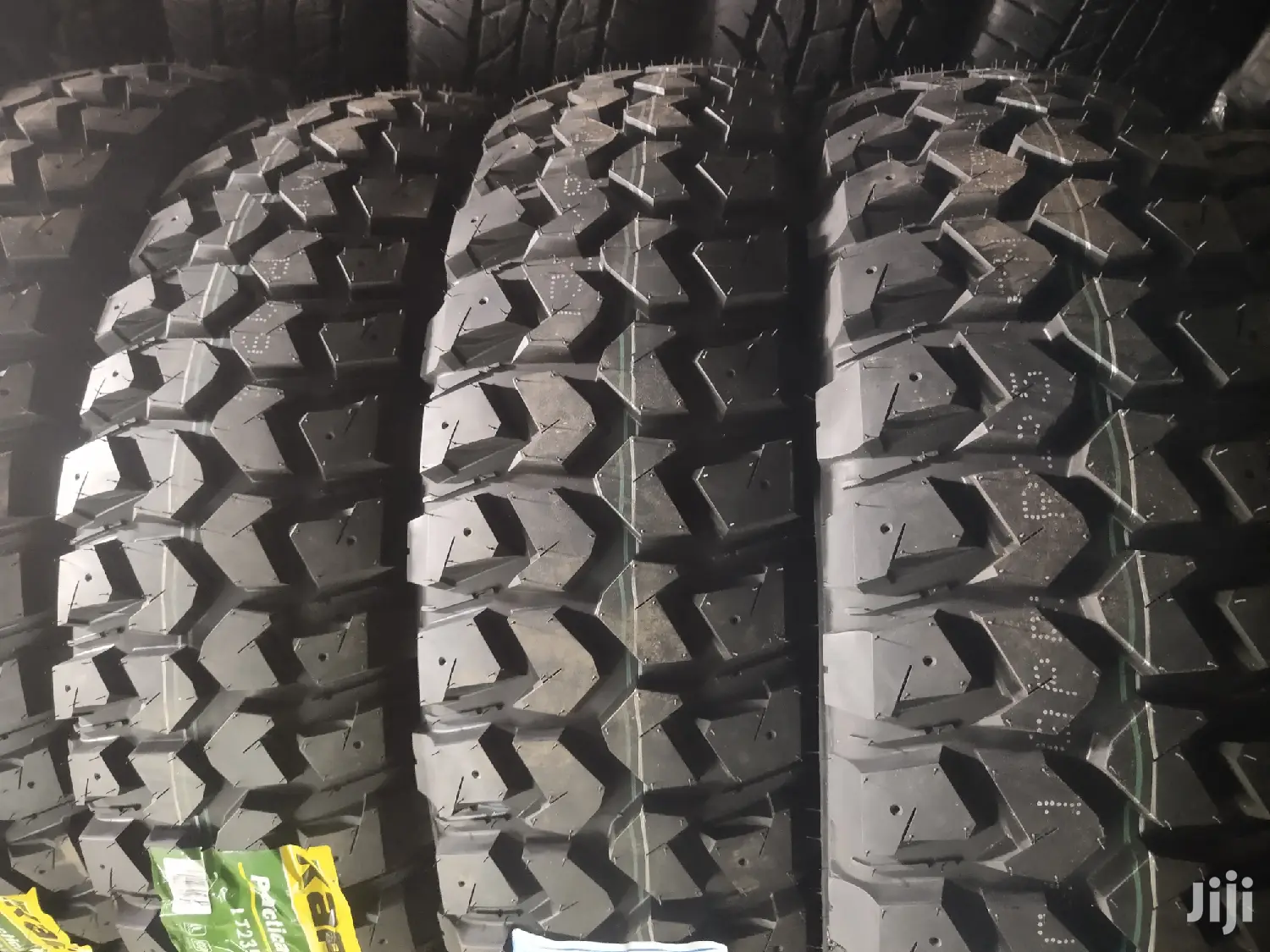 235/85r16 Kapsen