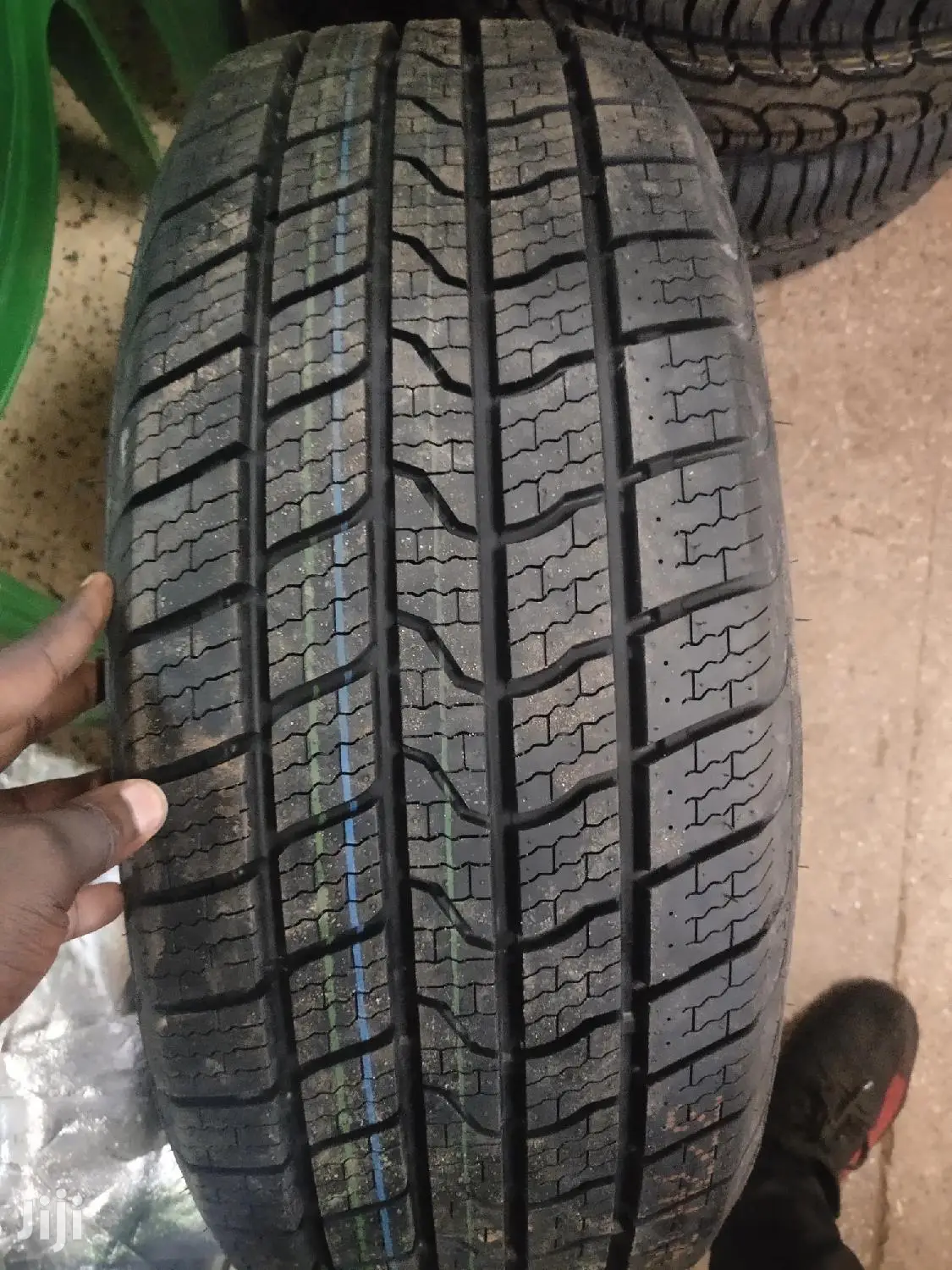 215/55r17 Aplus