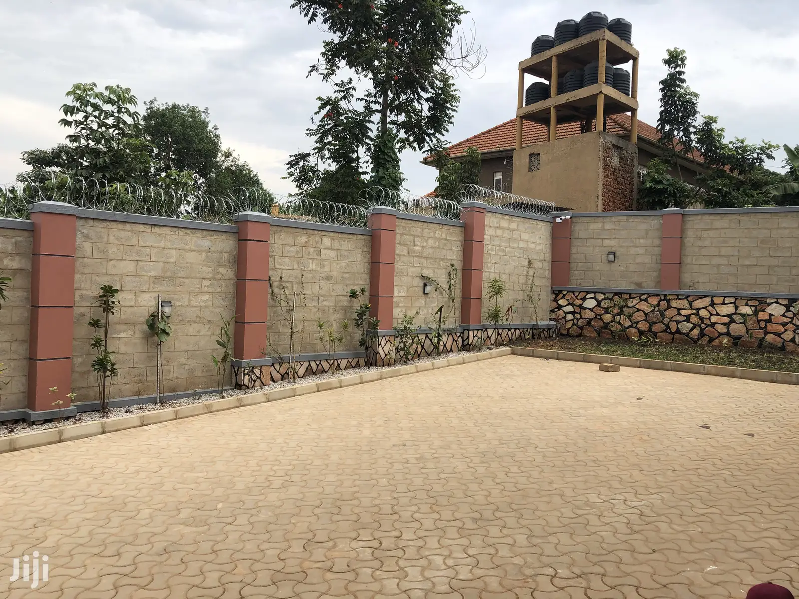 Apartment Building In Kampala On Sell