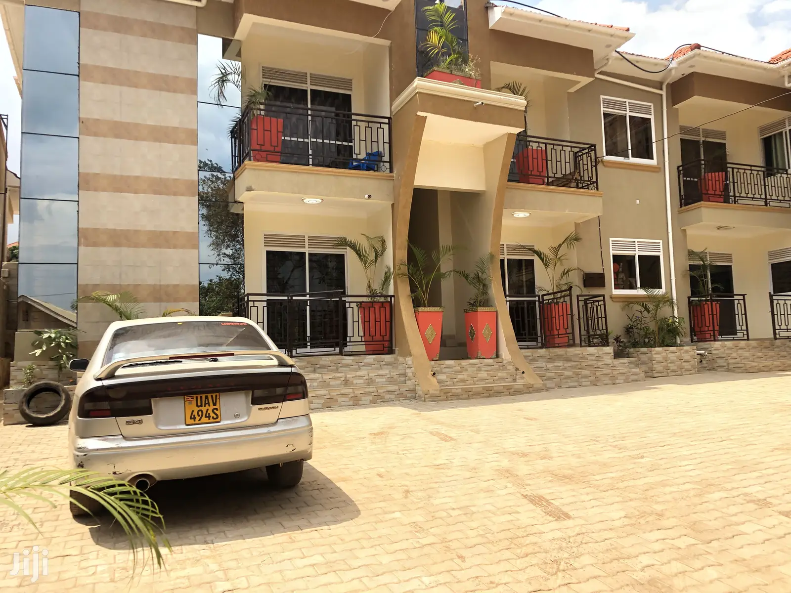 Beautiful Apartments in Kisaasi on Sell