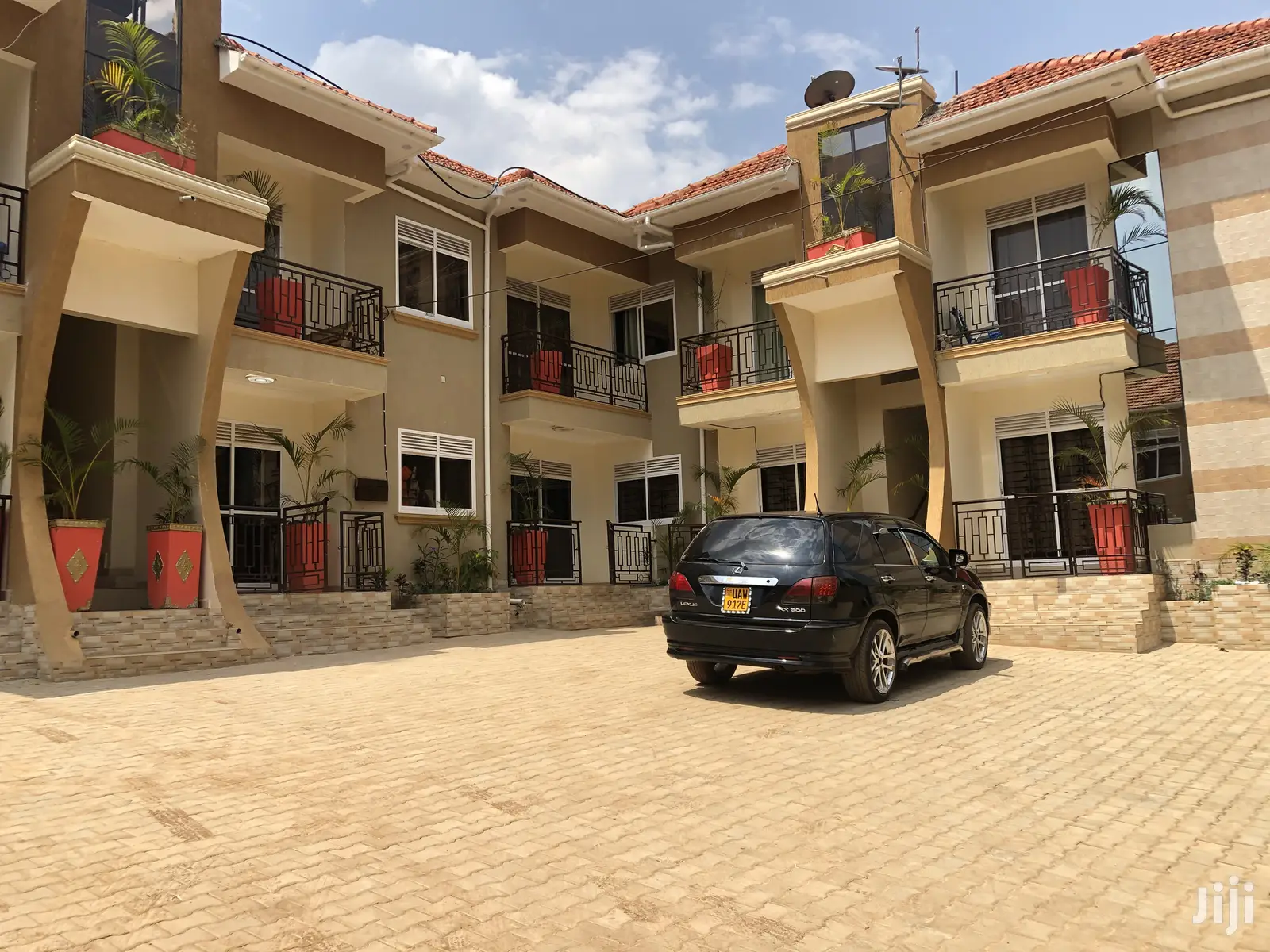 Beautiful Apartments in Kisaasi on Sell