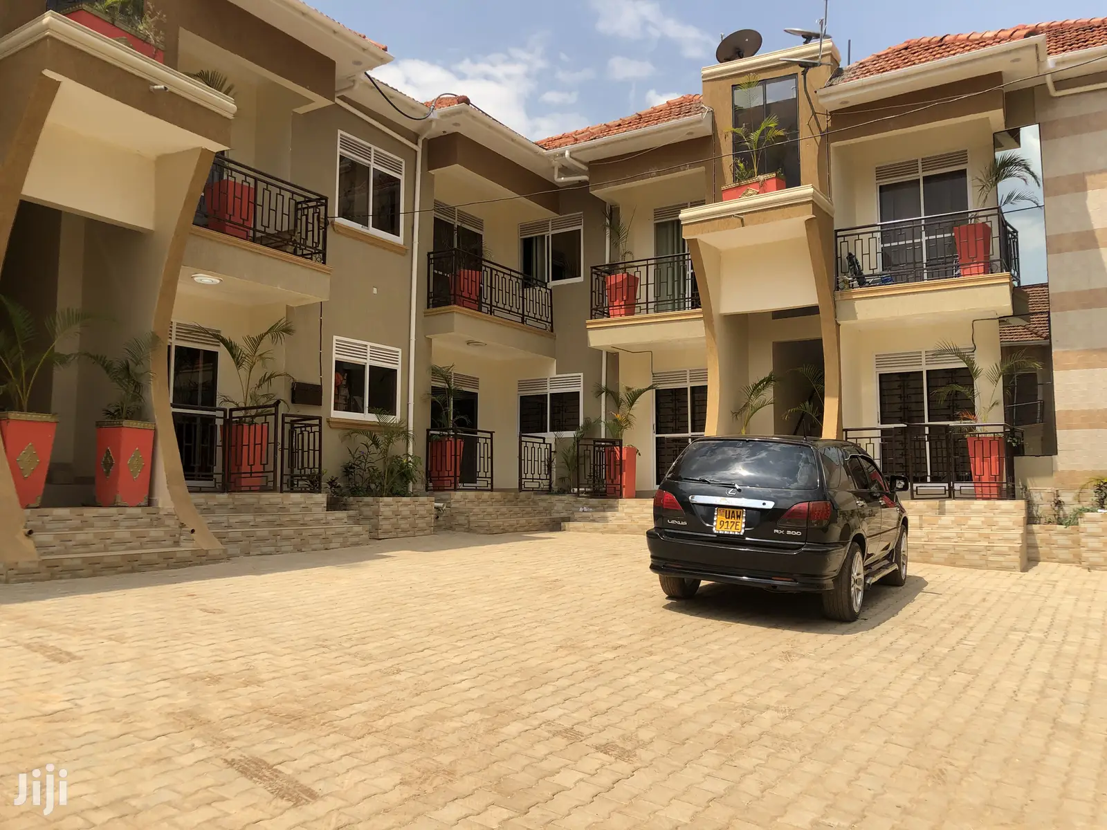 Beautiful Apartments in Kisaasi on Sell