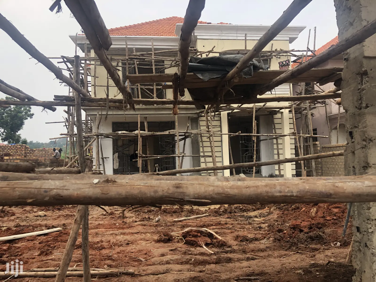 Luxury Mansion In Kira For Sale