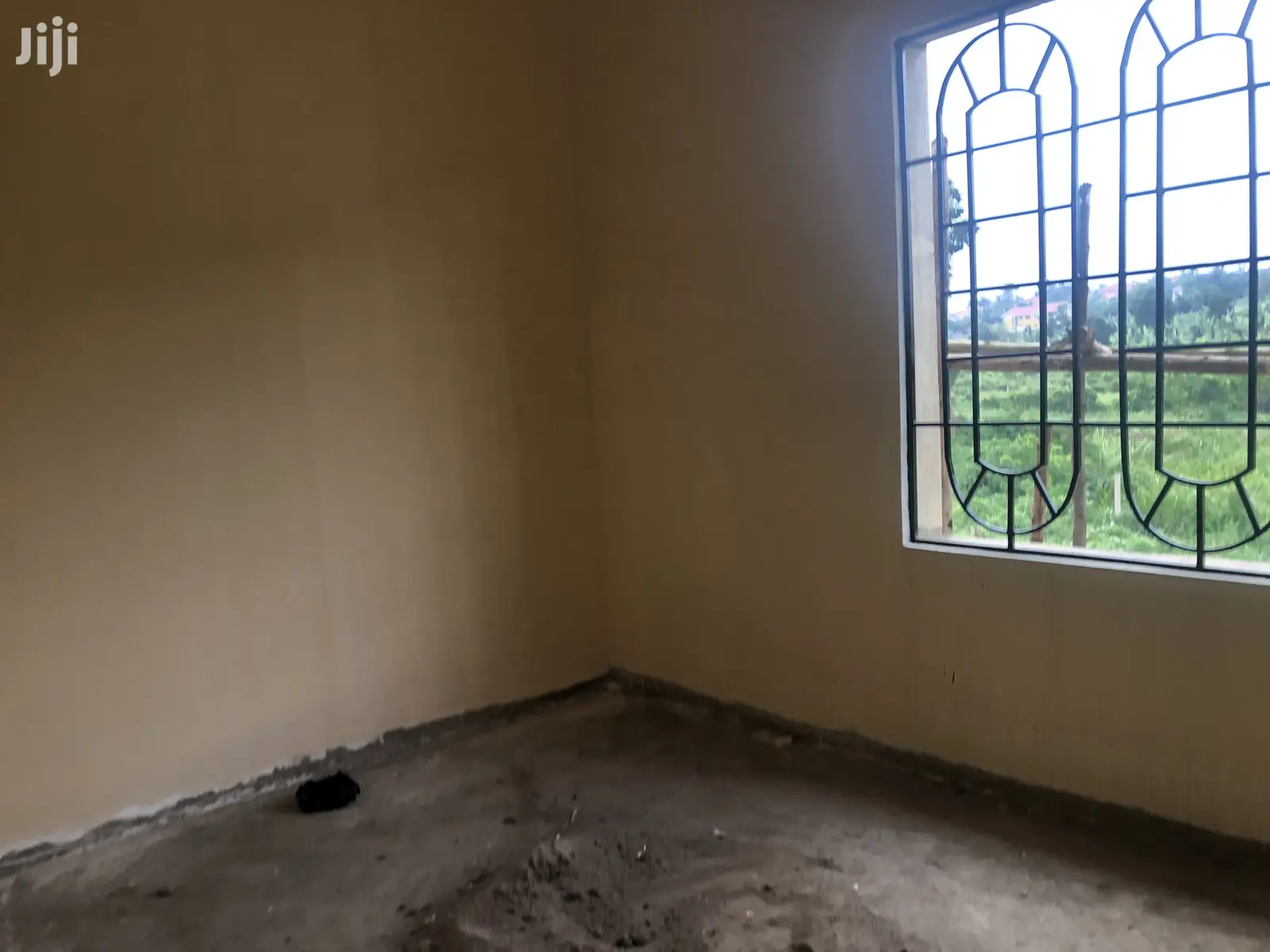Luxury Mansion In Kira For Sale