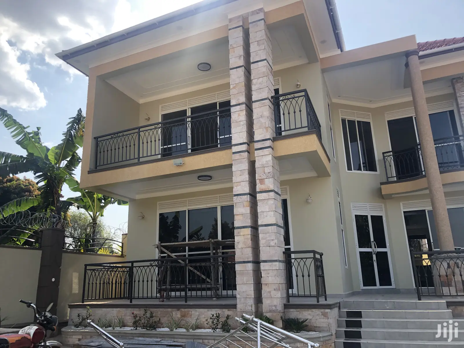 Munyonyo’S Palatial Home With Lake Victoria View on Market