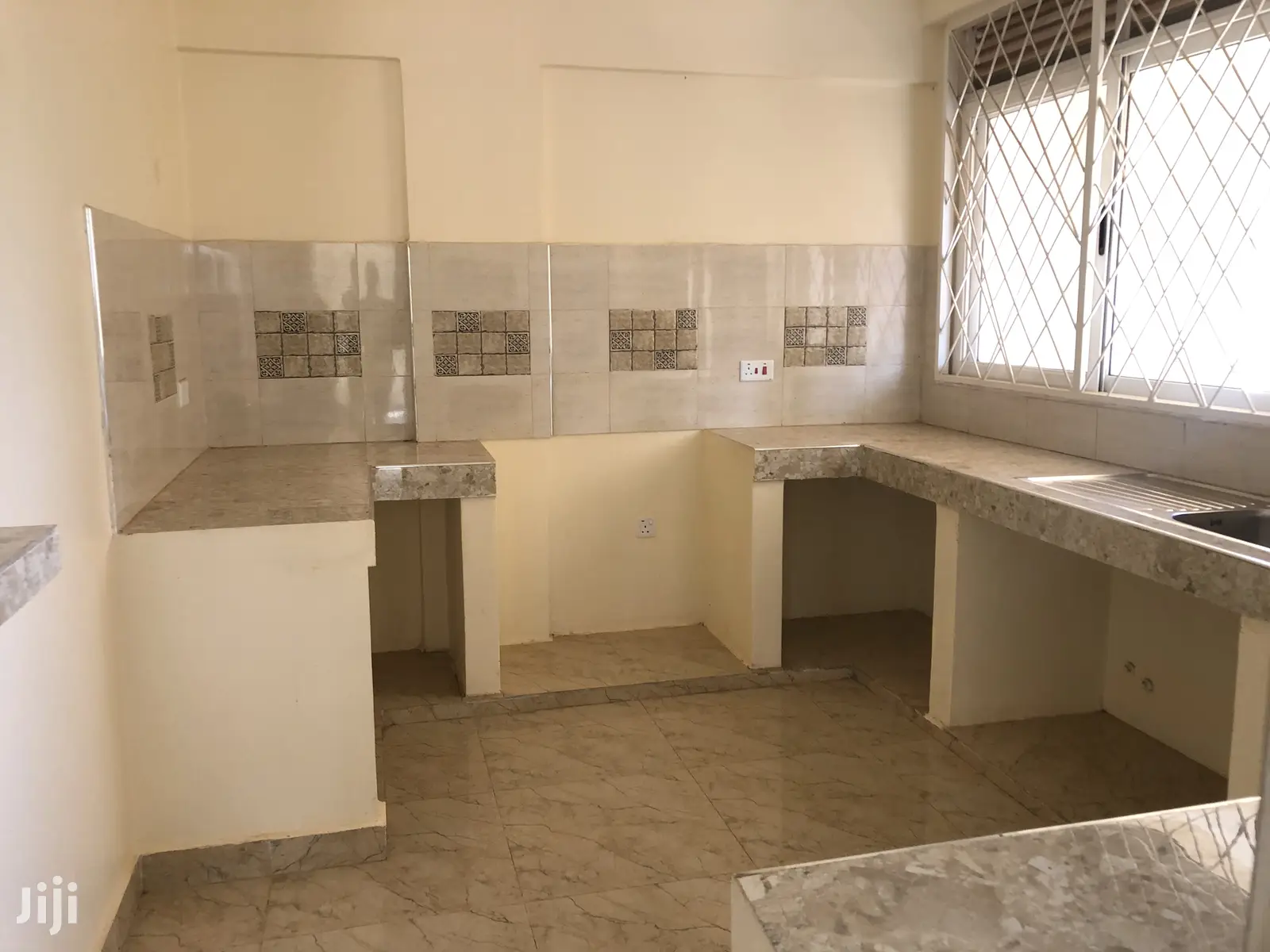 Muyenga 2 Bedroom Condominium For Sale