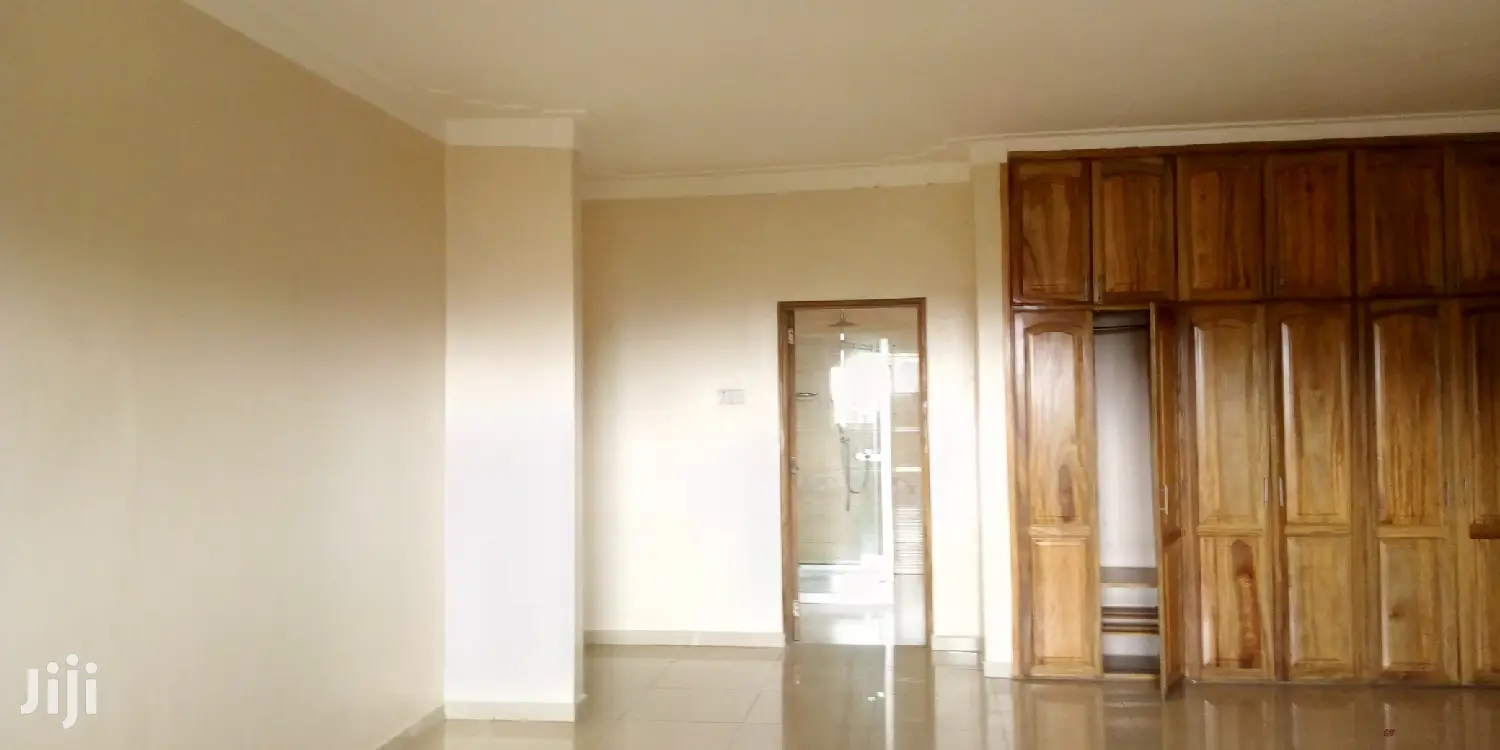 4 Bedroom House In Kololo For Rent