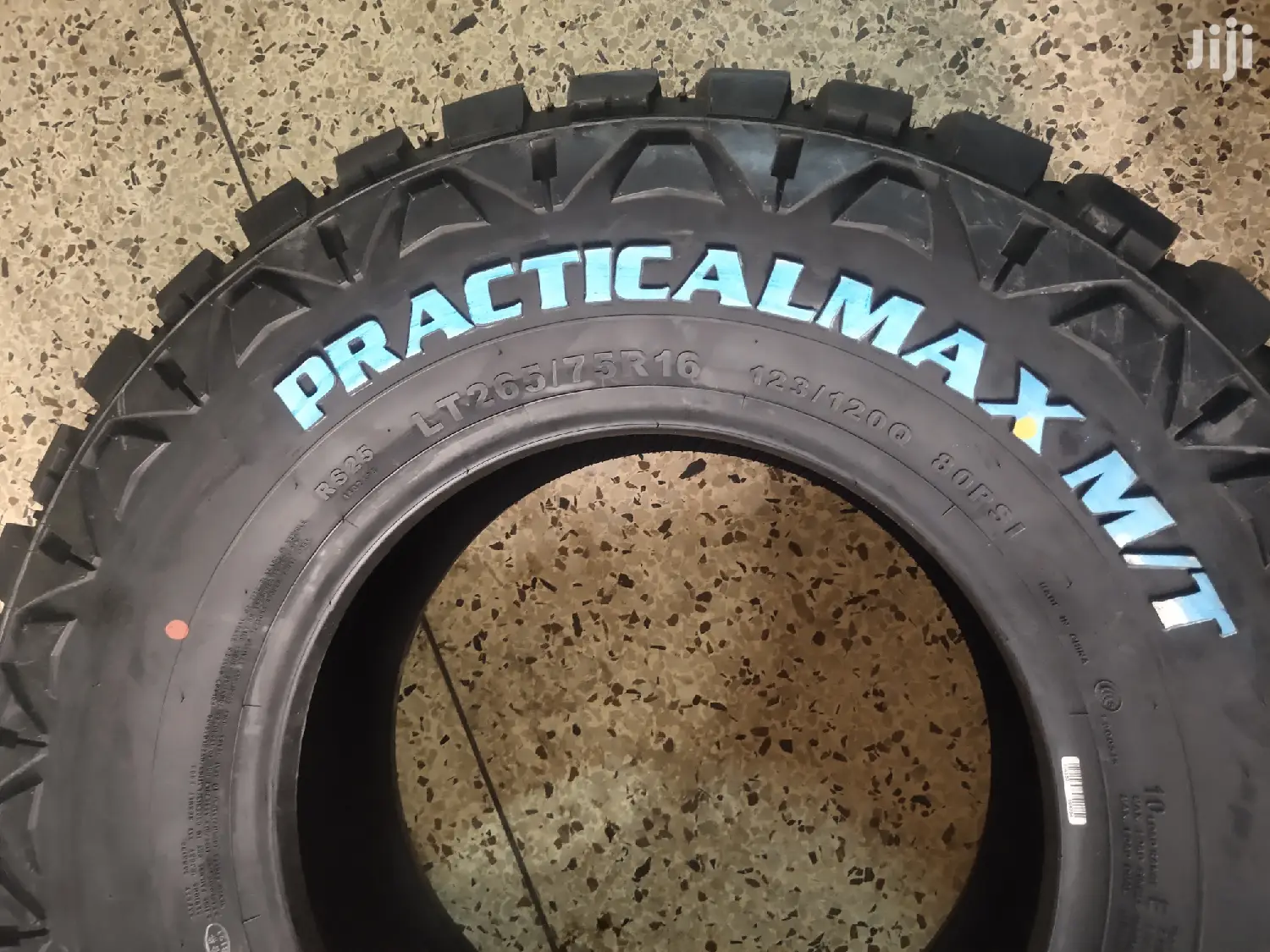 265/75R16 Kapsen Mud Terrain Tires