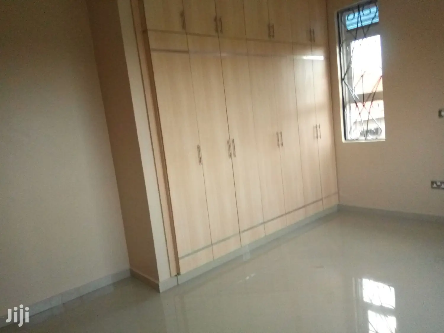 Affordable Condominiums In Kira On Sale