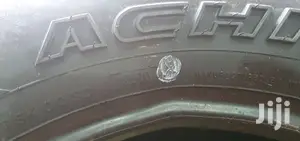 215/70r16 Achilles Desert Hawk