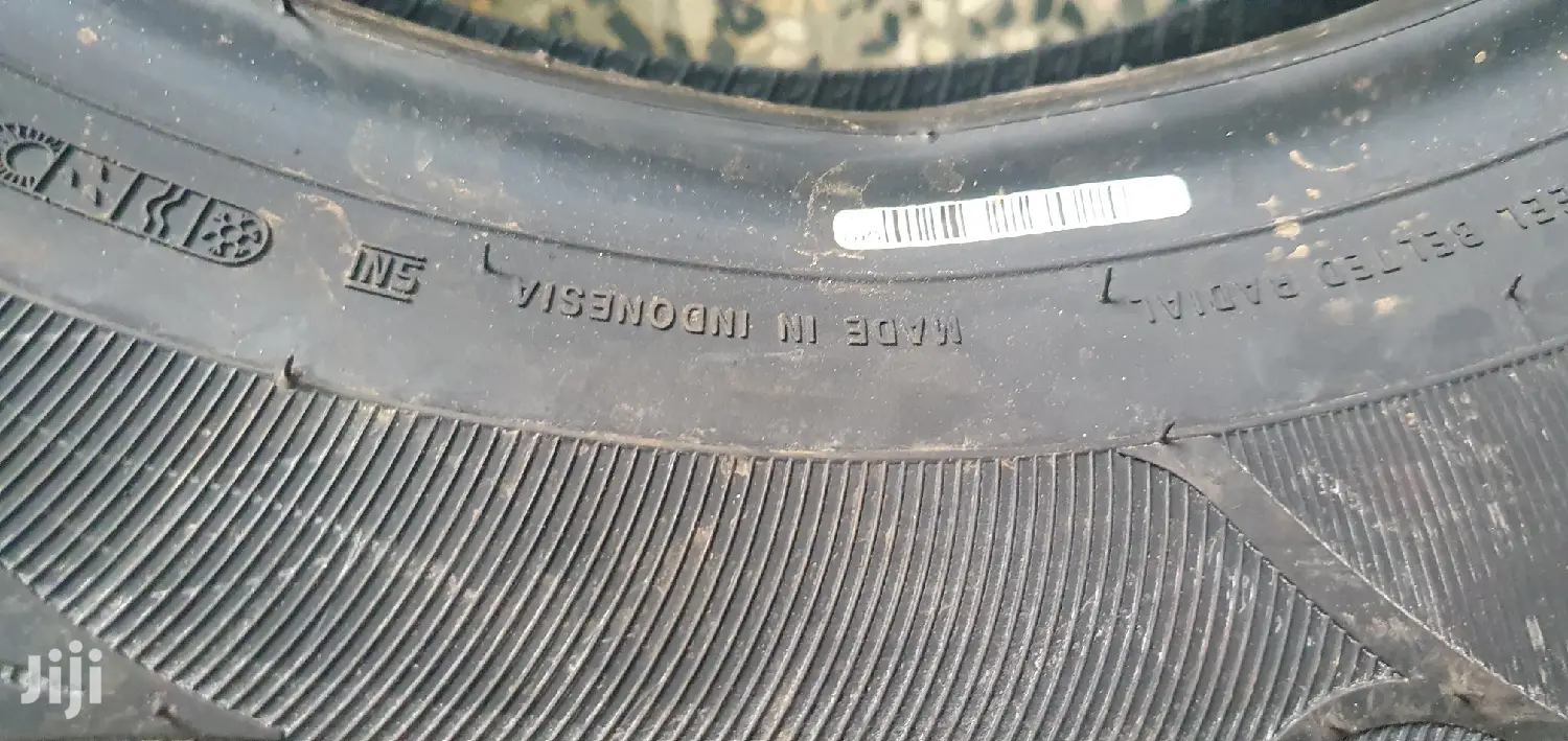 215/70r16 Achilles Desert Hawk