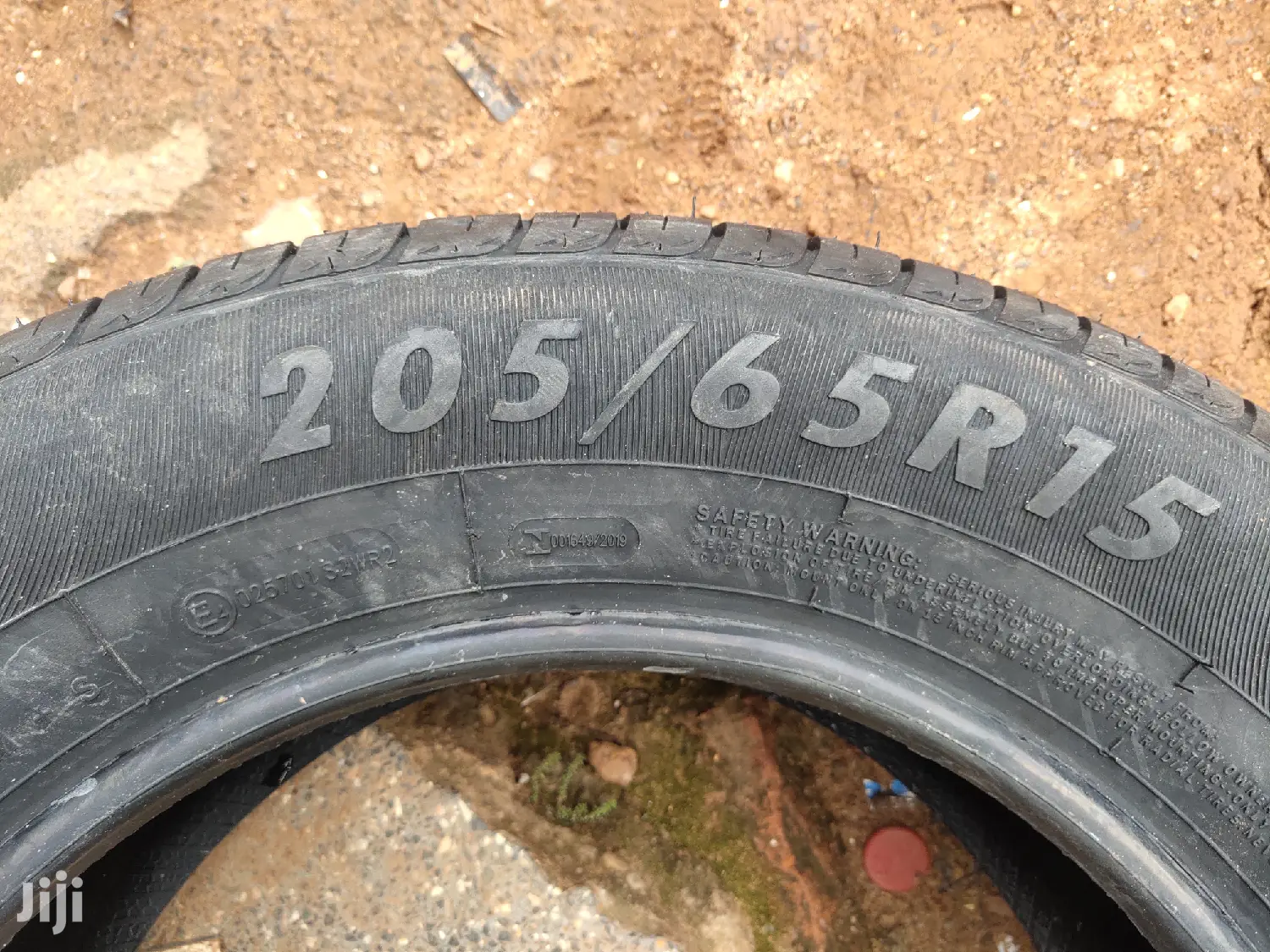 Tire 