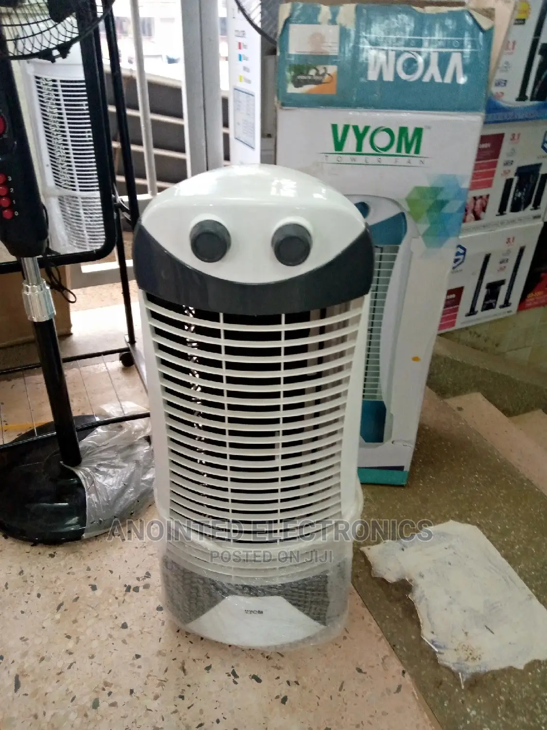 Towe Fan Vyom