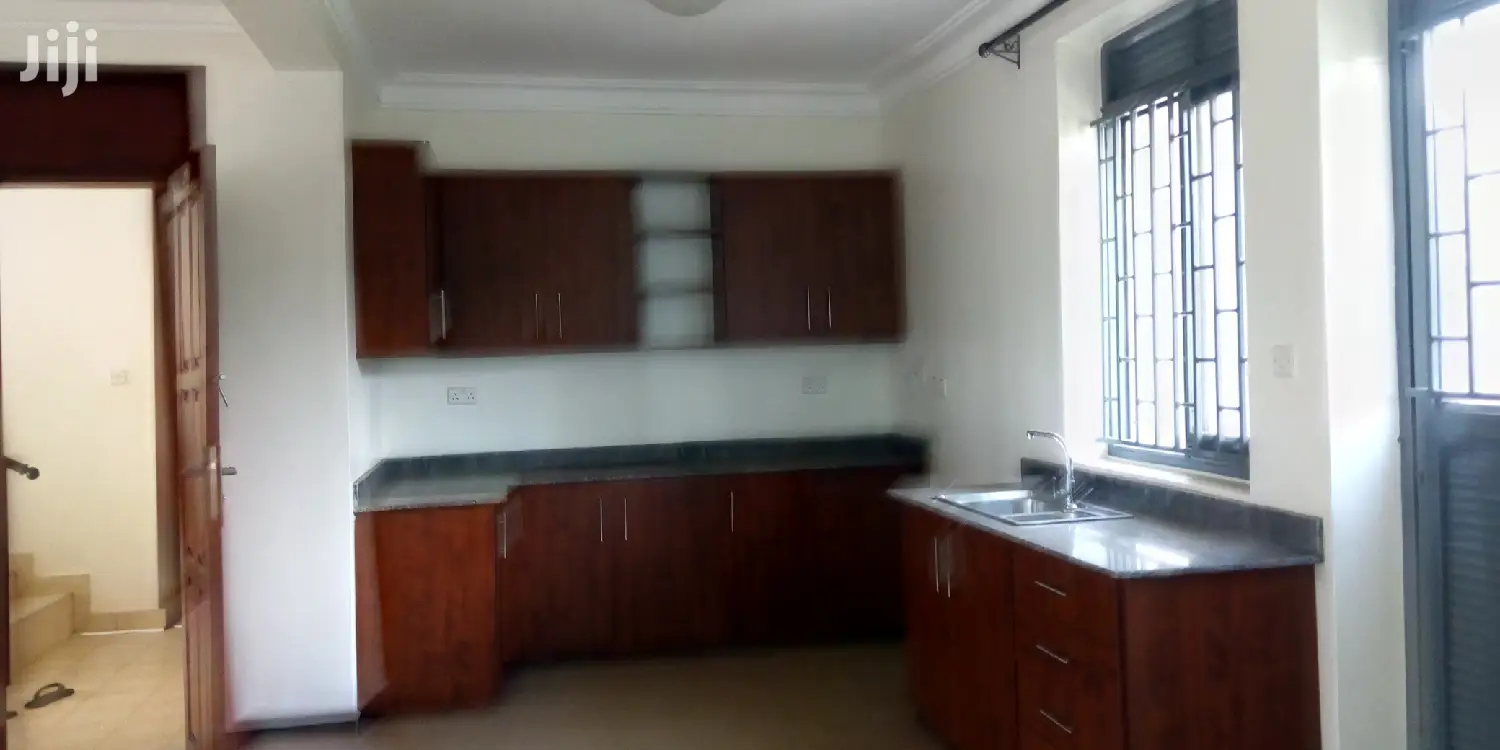 3bdrm Apartment in Fs Properties, Kampala for rent