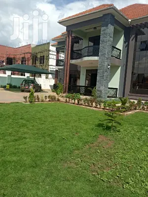 Seven Star Mansion in Najjera on Sell