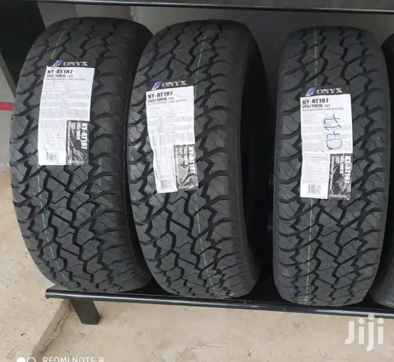 265/70r16 Onyx