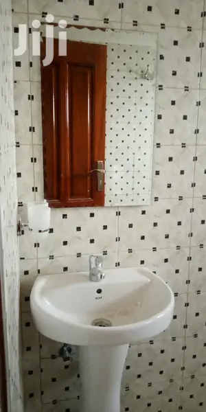 2bdrm Apartment in Fs Propertis, Kampala for rent