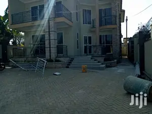 Munyonyo's Palace Lake Viewing Home on Sell
