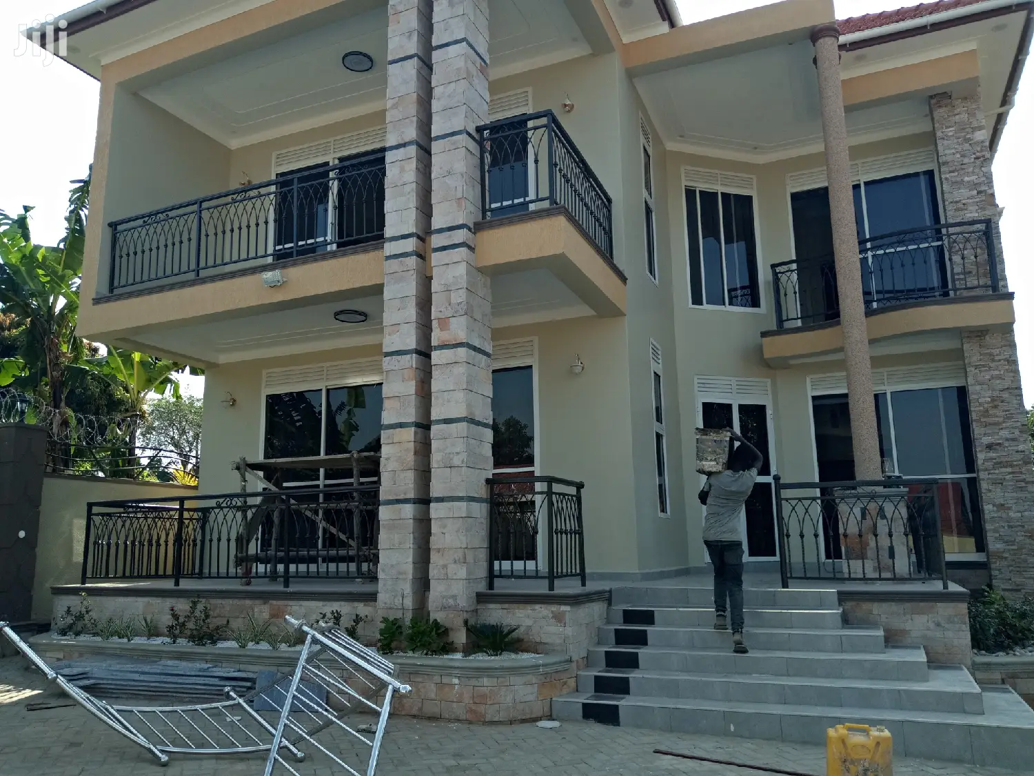 Munyonyo's Palace Lake Viewing Home on Sell