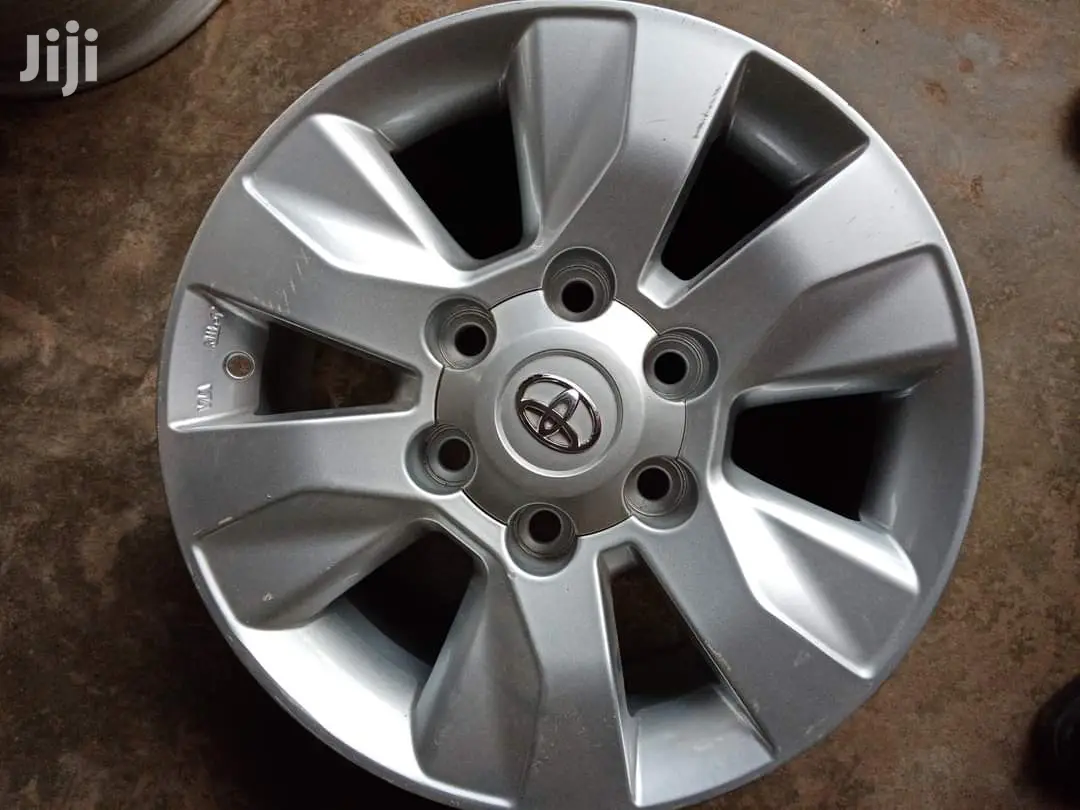 Car Rims Available