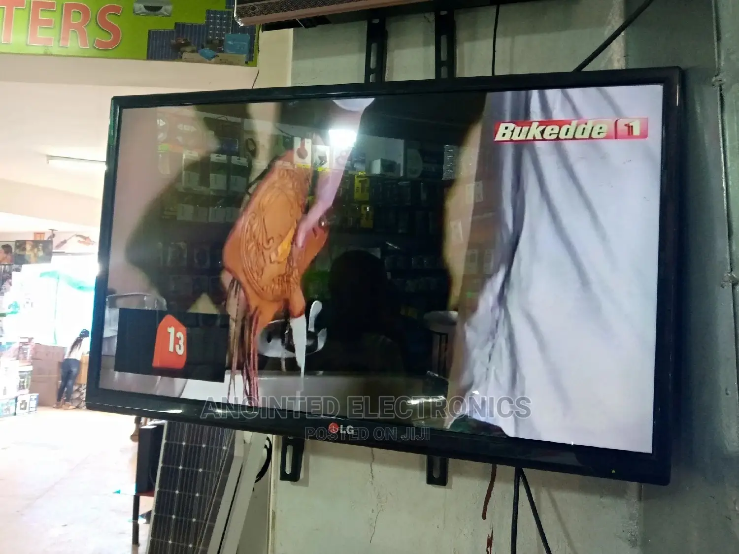 Tv Lg 32inches Free to Air