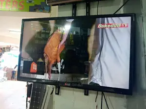 Tv Lg 32inches Free to Air
