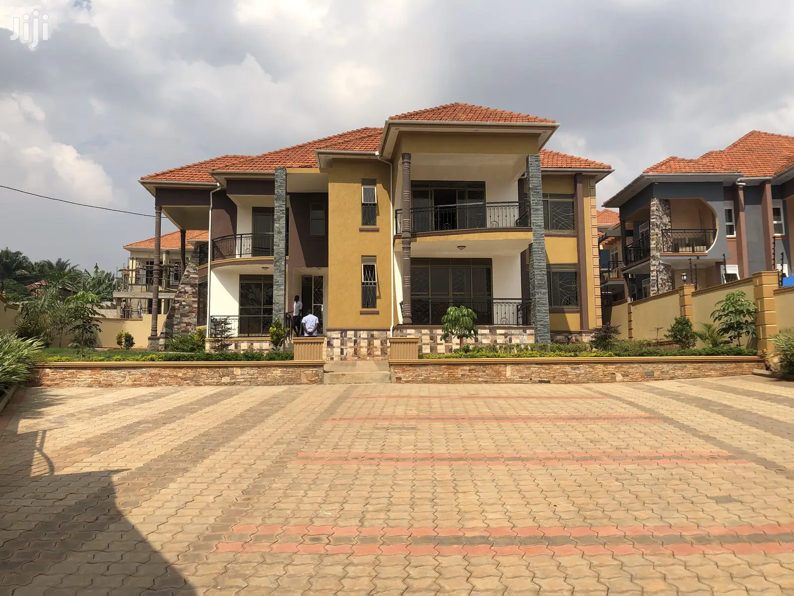Seven Star Palace in Kiwatule on Quicksell