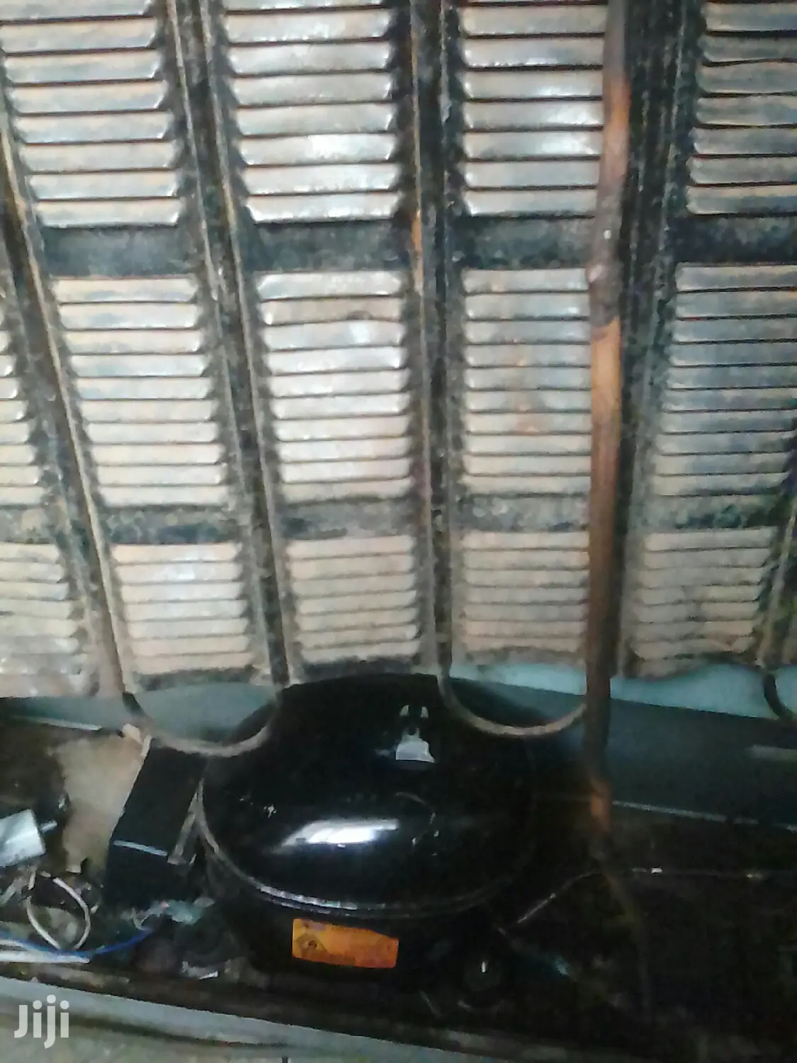 Fridge Repair,Gas Refilling and Spraying