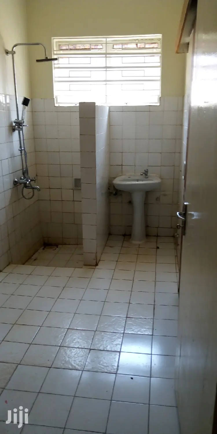 Bugolobi House Available For Rent